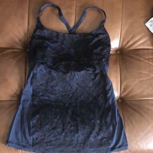 Lulu lemon tank, open back!